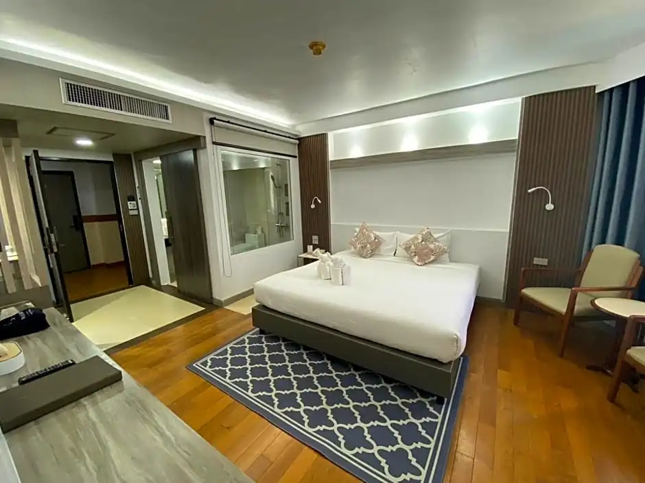 Thong Tarin Hotel - Chambres