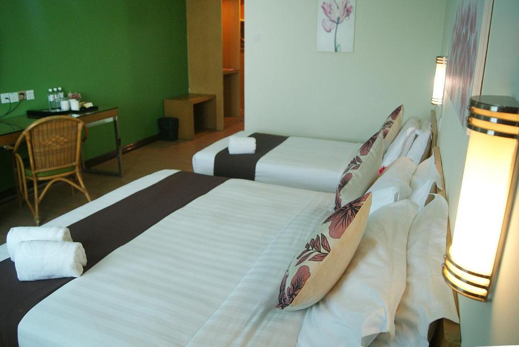 Tang Dynasty Park Hotel