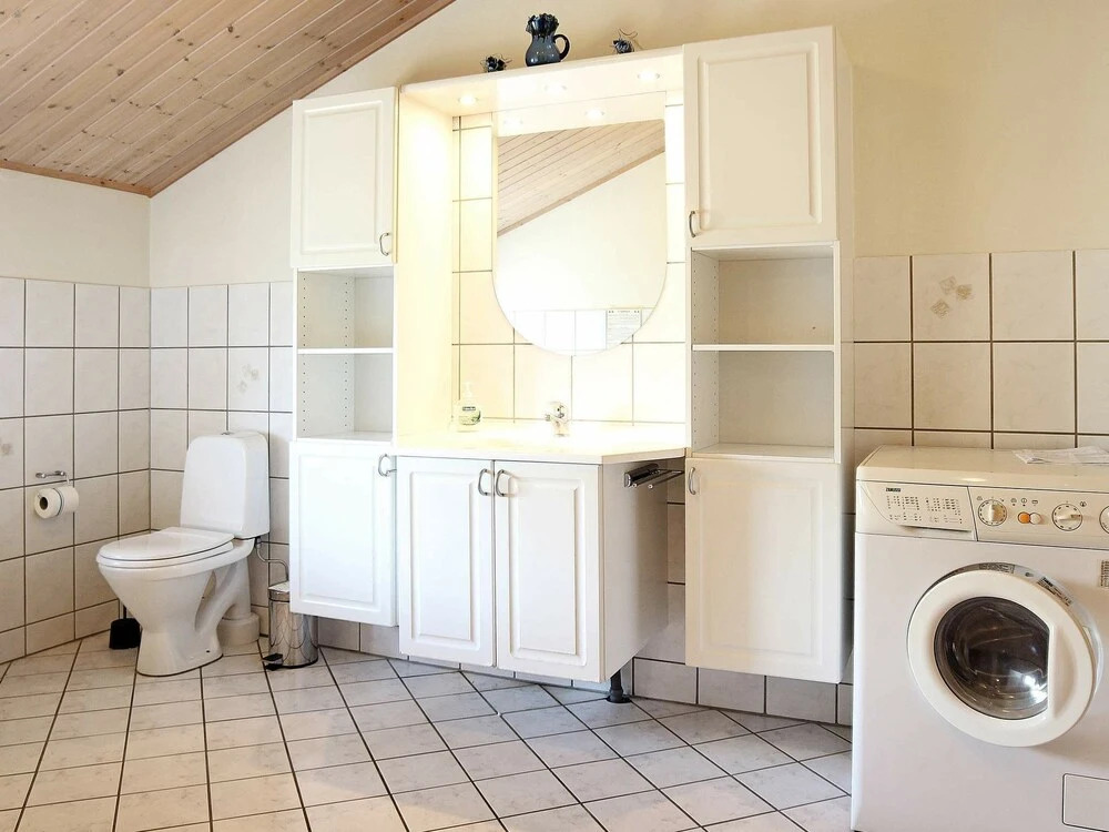 Beautiful Holiday Home in Ringkøbing With Dunes - фото 4