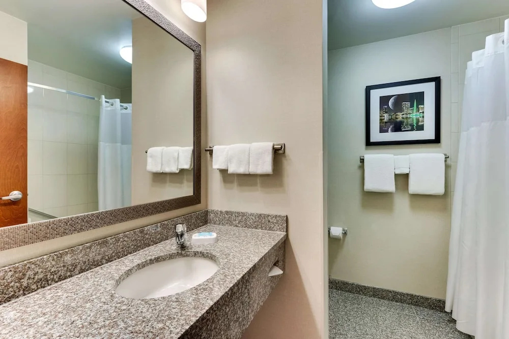 Drury Inn & Suites near Universal Orlando Resort - Chambres