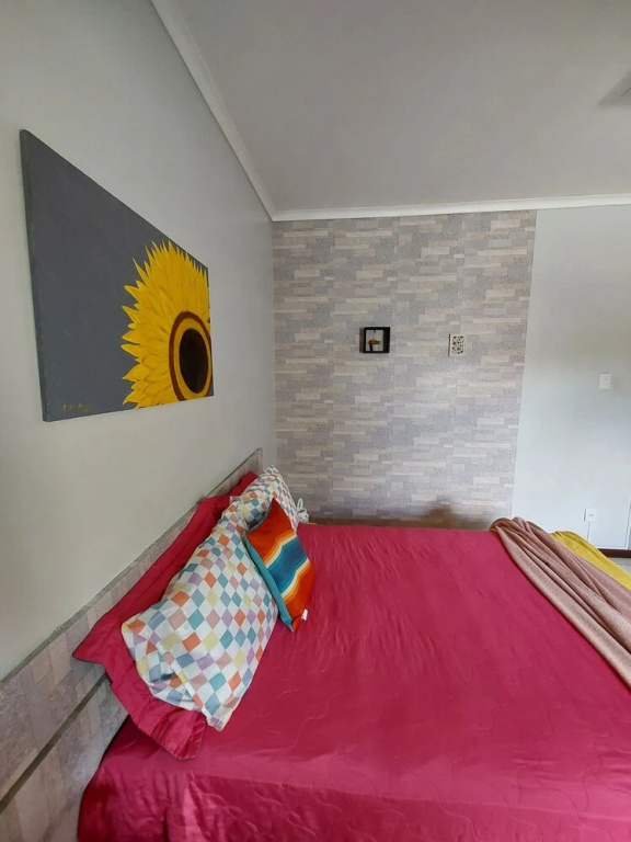 Deluxe Double room (full double bed)