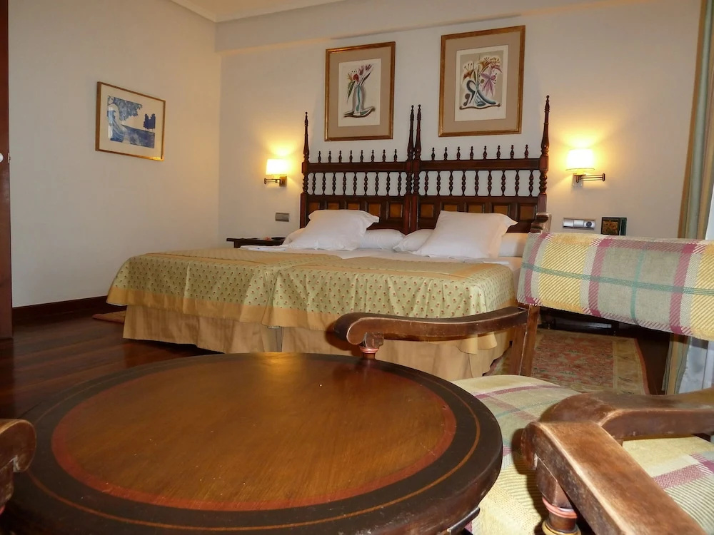 Parador de Calahorra - Chambres
