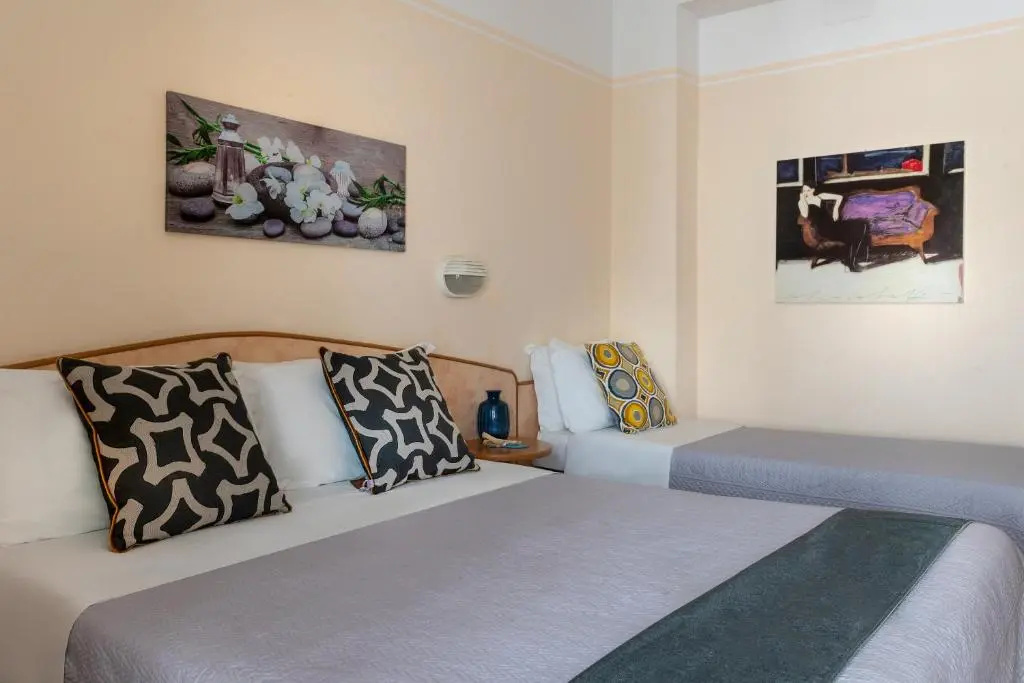 Standard Double room with partial sea view (full double bed)