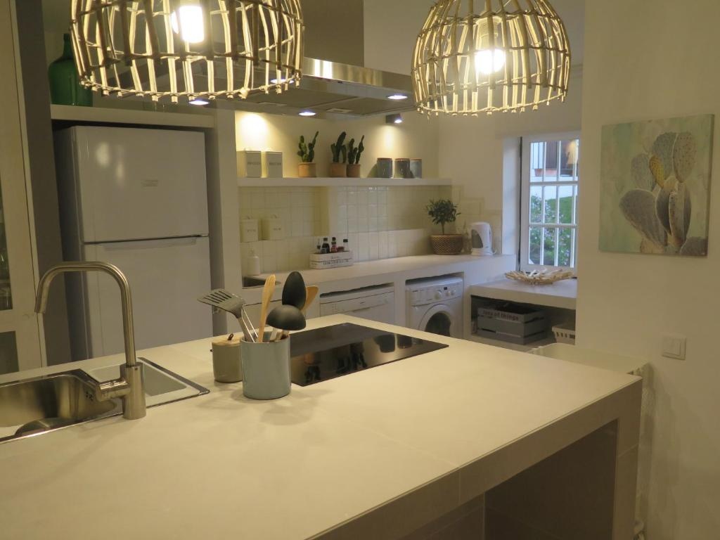 T4 Grand Townhouse Old Village