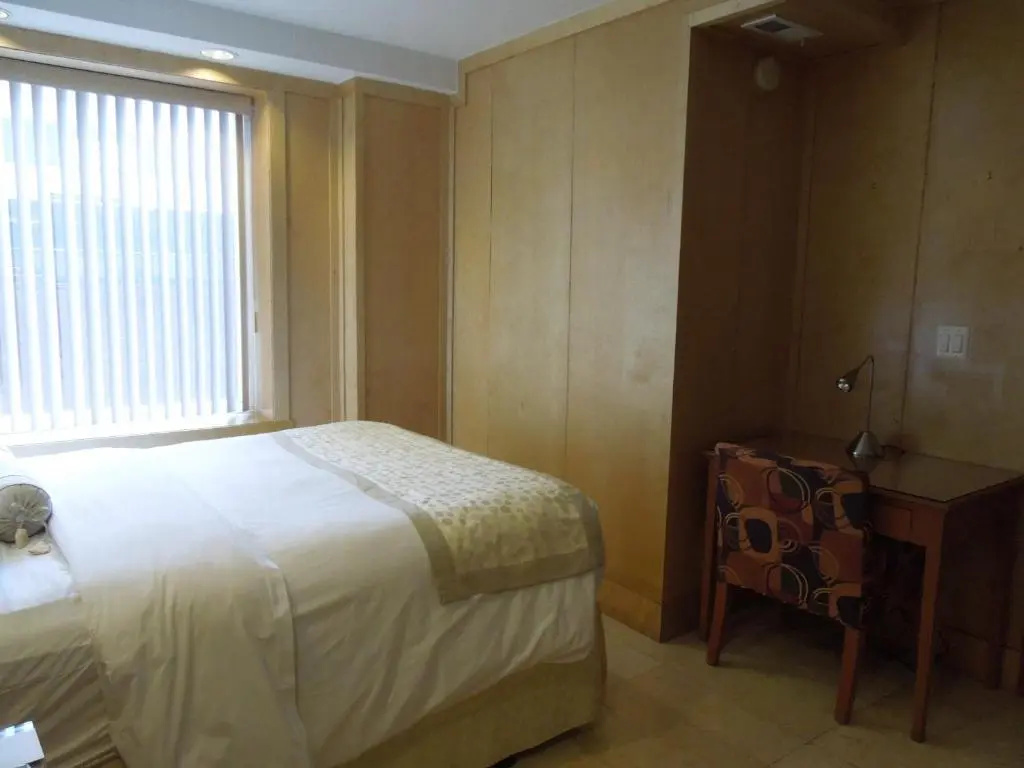 The Eldon Luxury Suites - Chambres