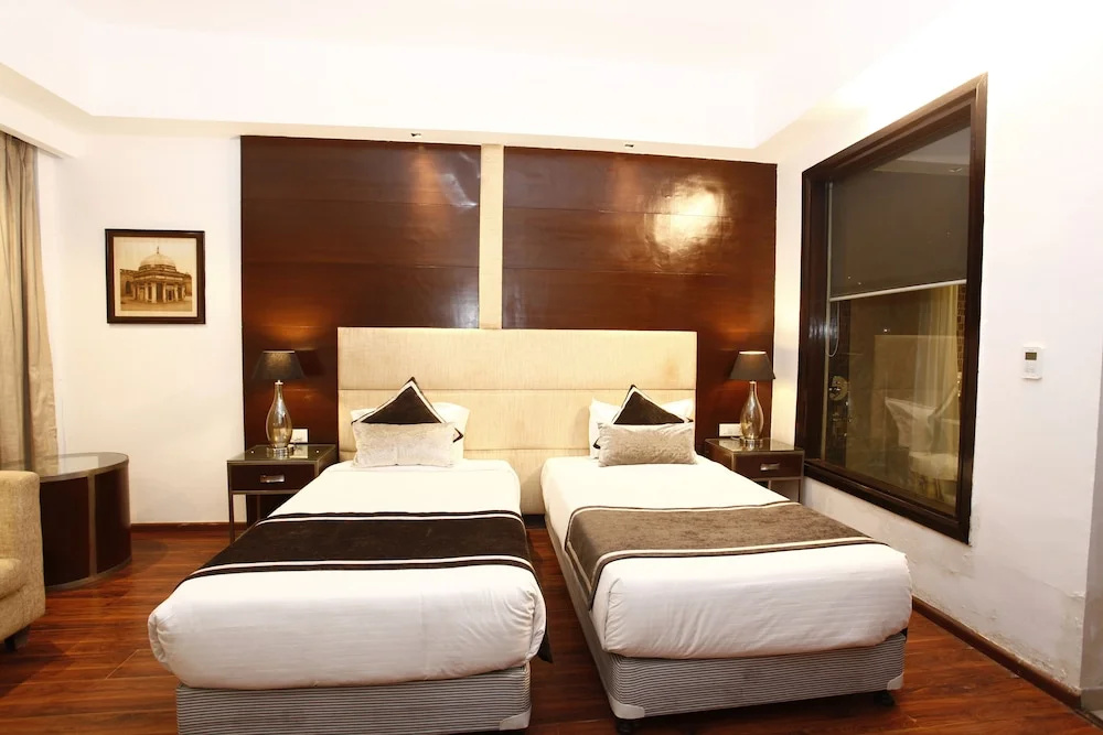 Deluxe Double room (twin beds)