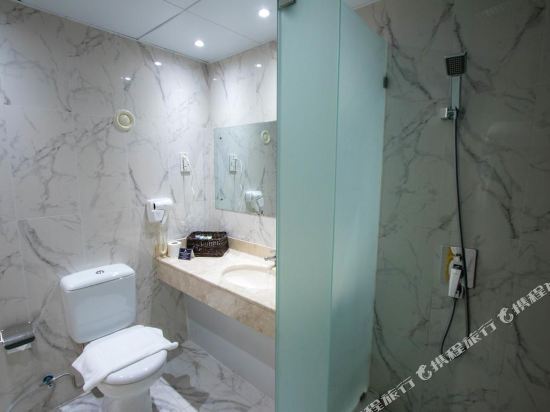 Beach Hotel By Bin Majid Hotels & Resorts