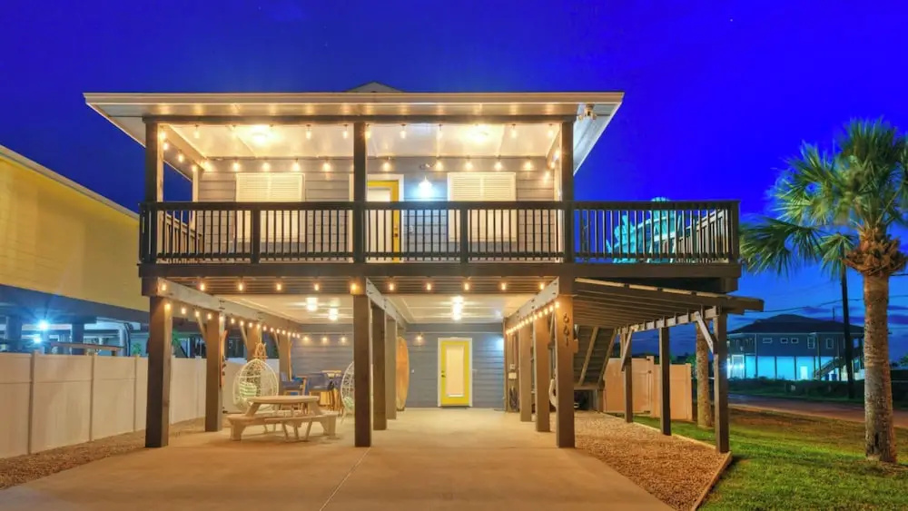 Boujee Pelican & Tipsy Flipper by Avantstay Dual Homes Private Pools + Game Room + Sunset Views