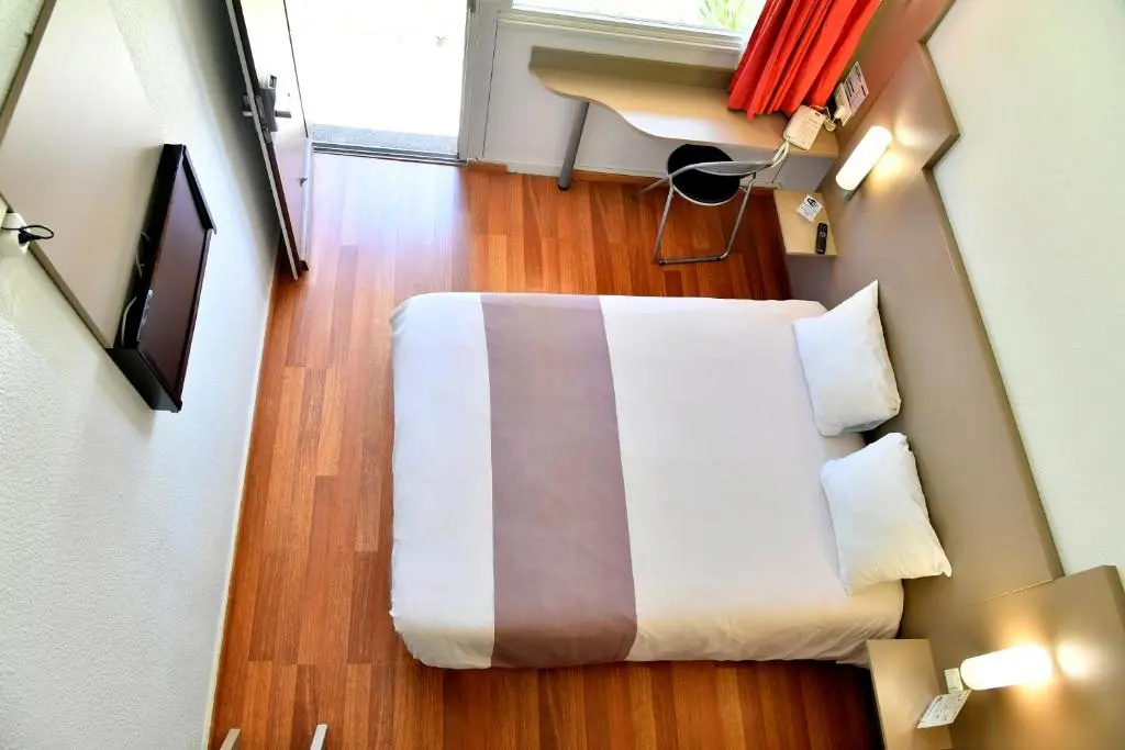 Standard Double Family room (full double bed)