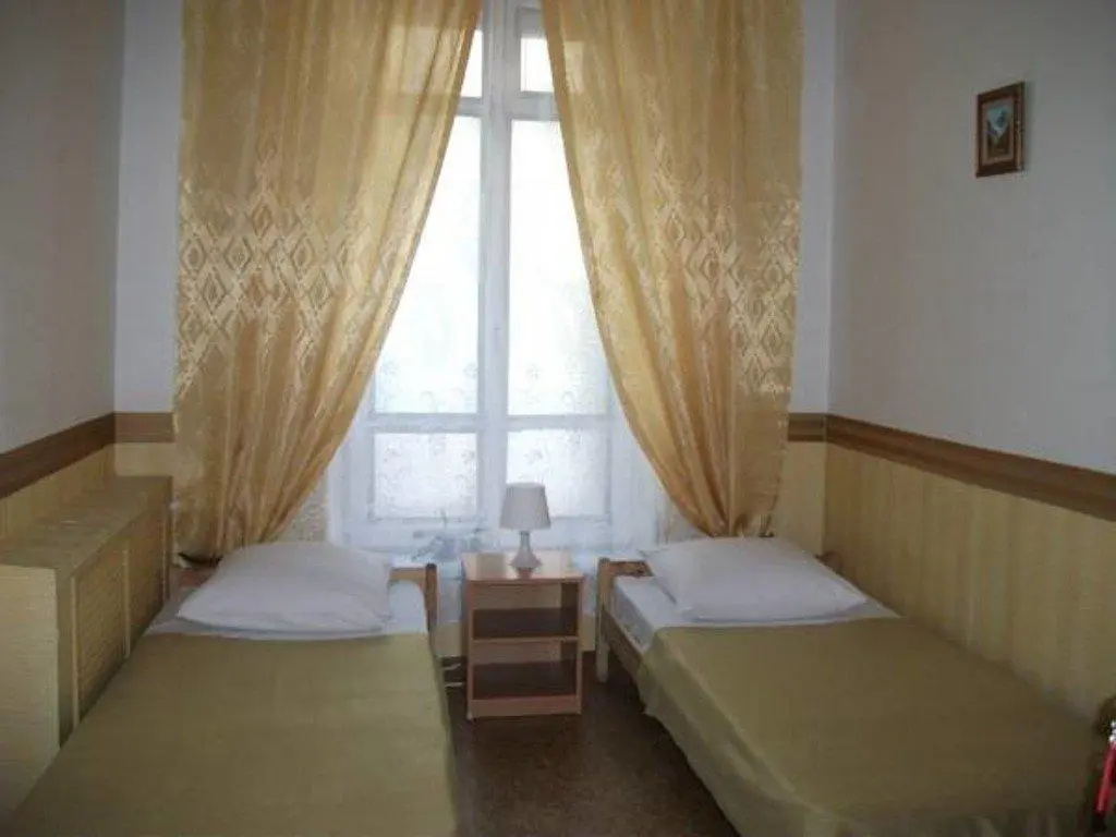 Moy Otelchik