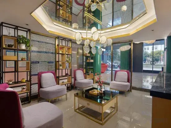 5.0 Joseph 3D Movie Hotel (Yuhuan Wuyue Plaza)