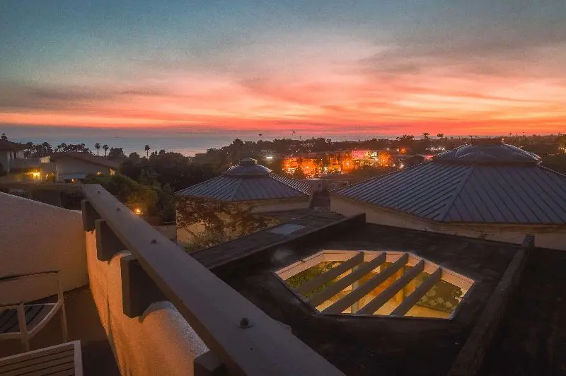 The Encinitan Hotel & Suites - Chambres