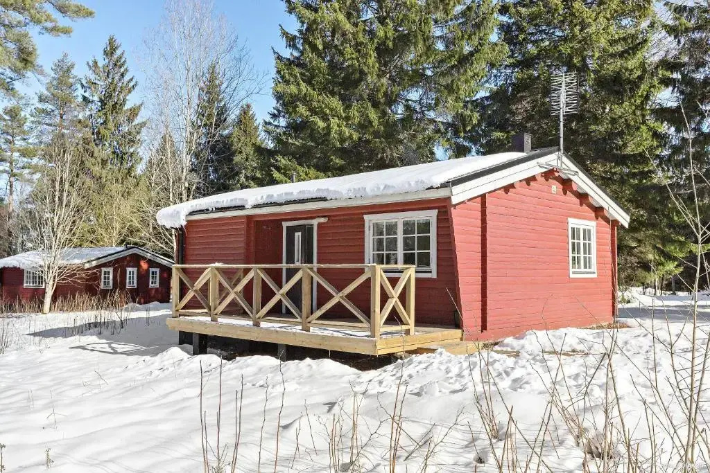 2 Bedrooms Cottage