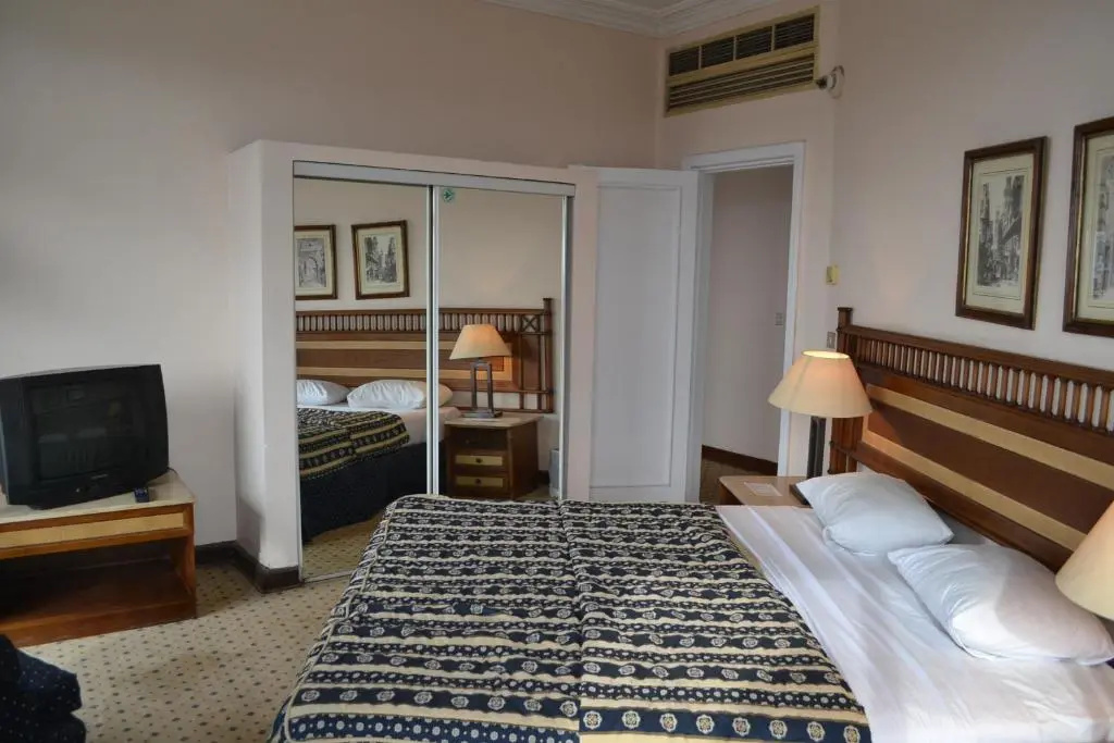 Standard Double room with city view (full double bed)