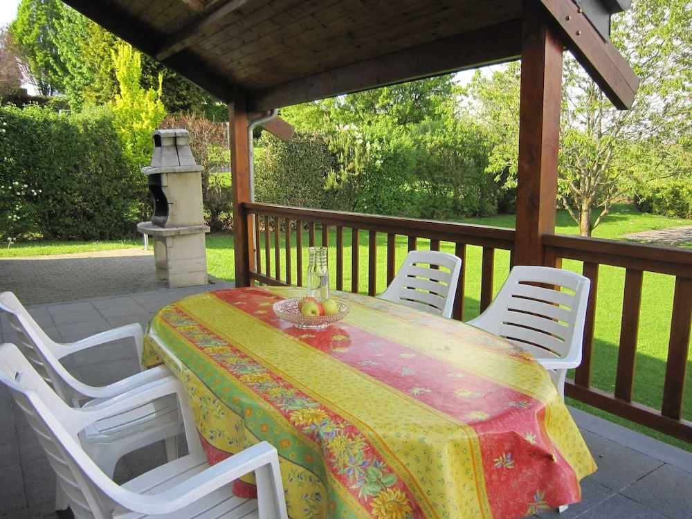 B&B Eti-Garden