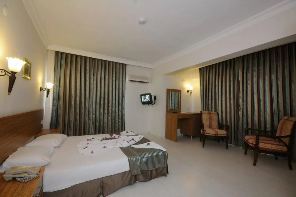 Mert Seaside Hotel — фото 5