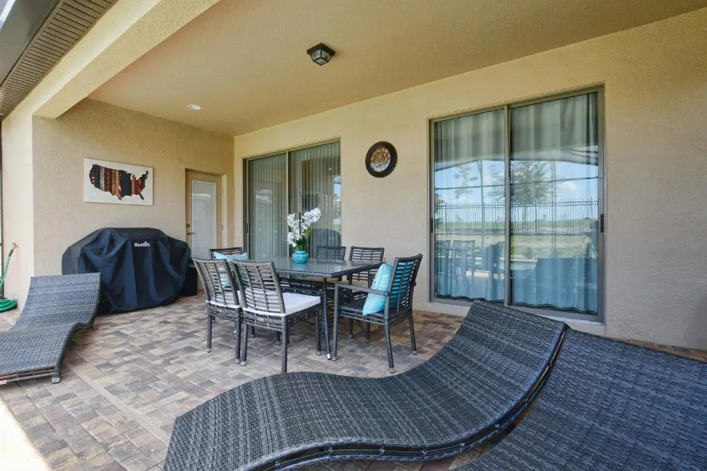 Windsor at Westside 5 Bedroom House w Pool - 3715WW