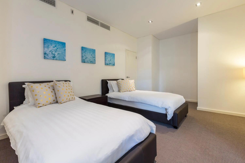 Gallery Suites — 2