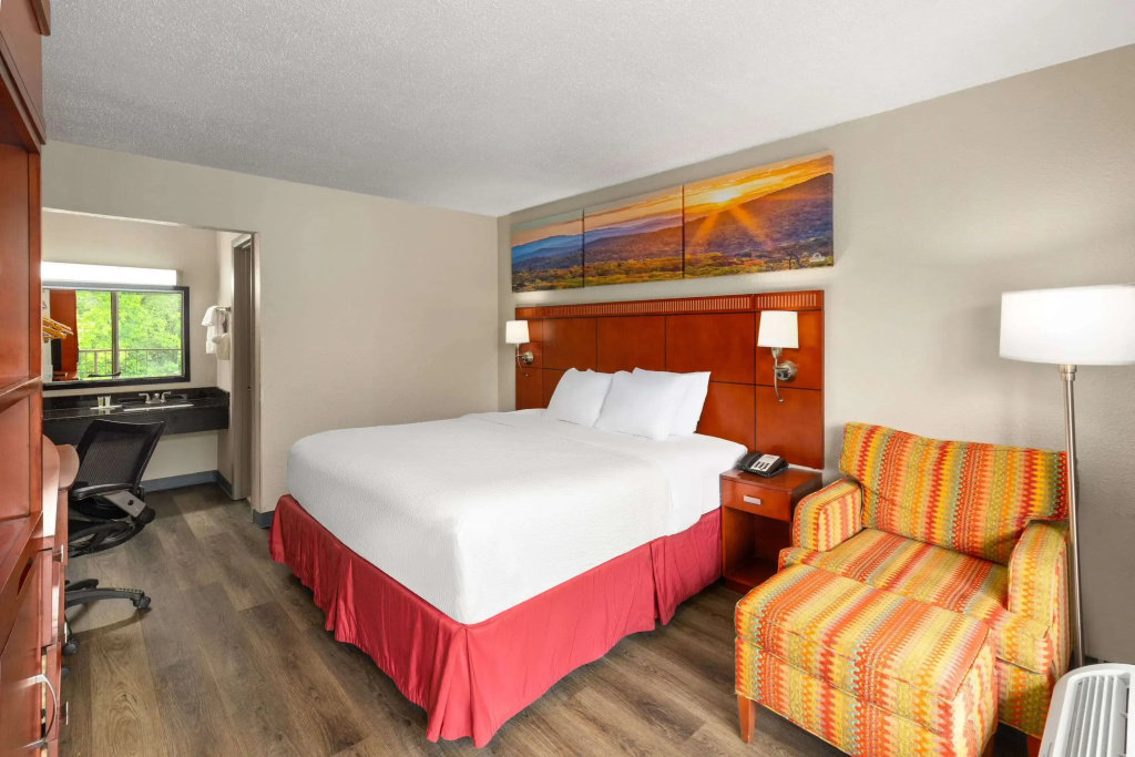 Days Inn by Wyndham Knoxville East - Général