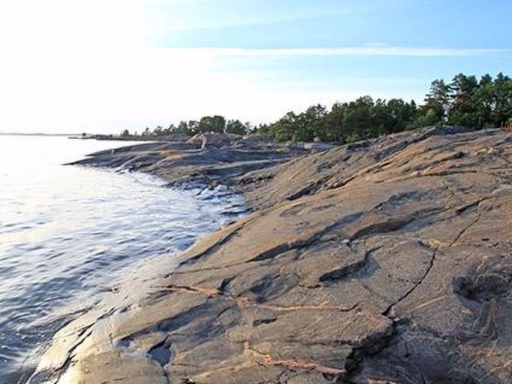 Beach & Waterfront
