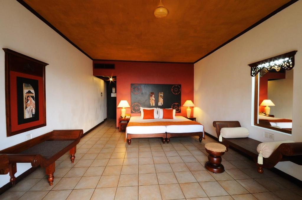 Thilanka Hotel