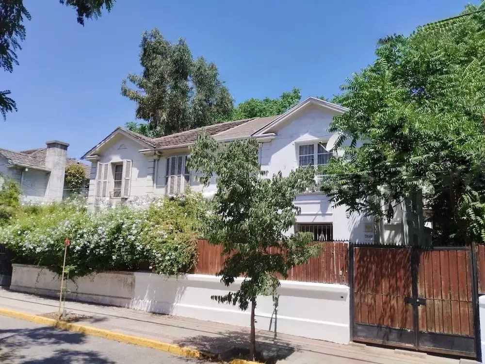 Casa y patio en mejor barrio de Santiago