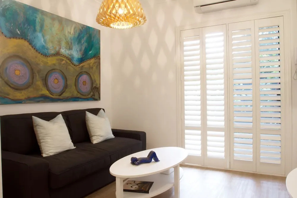 Luxury Double Suite with park view (full double bed)