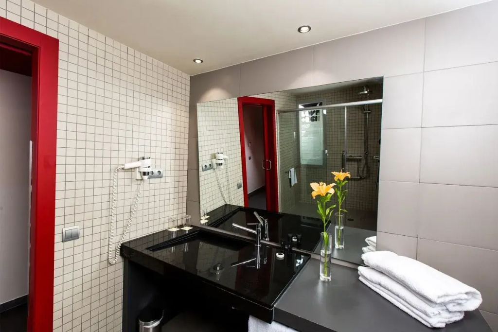 Hotel photo 12