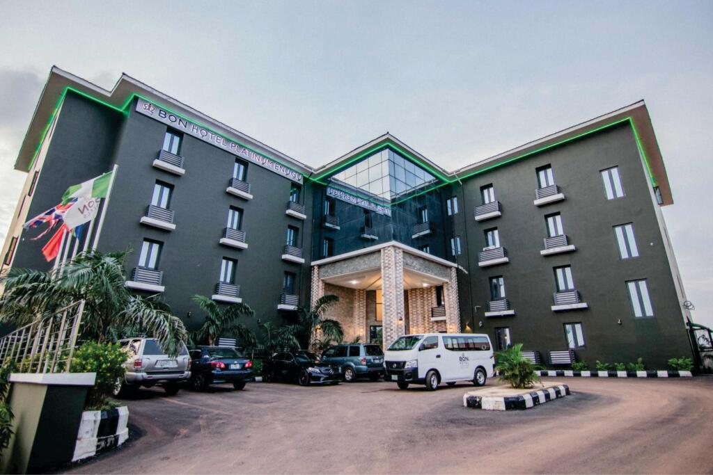 Bon Hotel Platinum