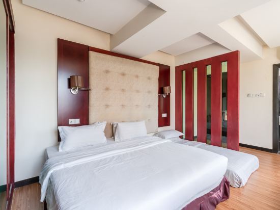 Celyn City Hotel