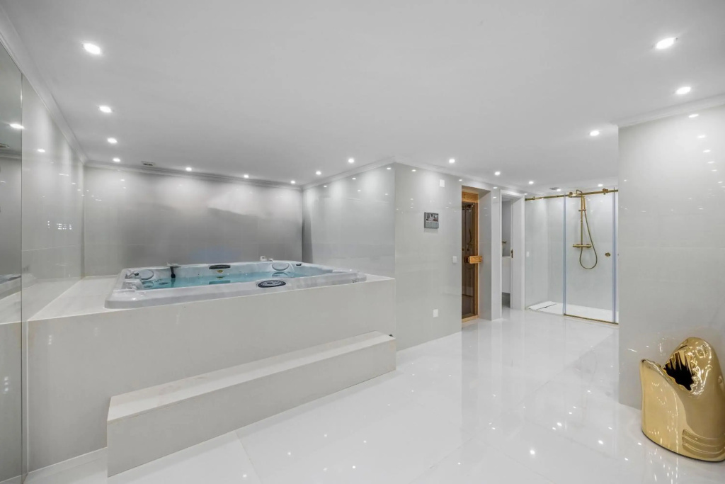 Hotel photo 33