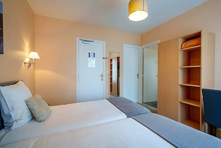 Hôtel Val De Loire - Chambres
