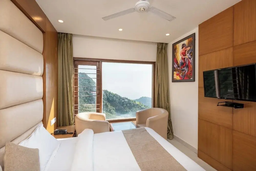 Hotel photo 12