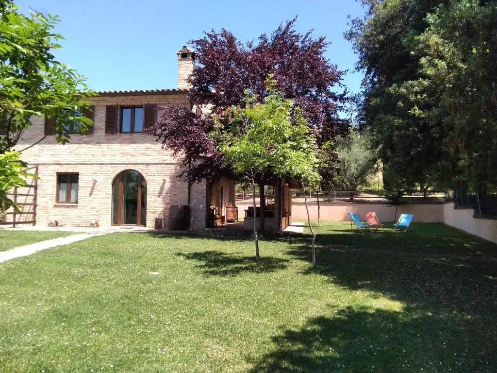 3 Bedrooms Cottage
