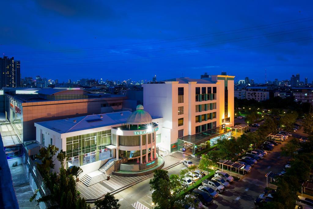 Ramada Chaophya Park Hotel image
