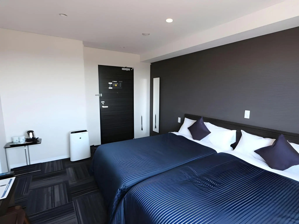 Отель Hotel Livemax Takadano Baba Station Square в Токио