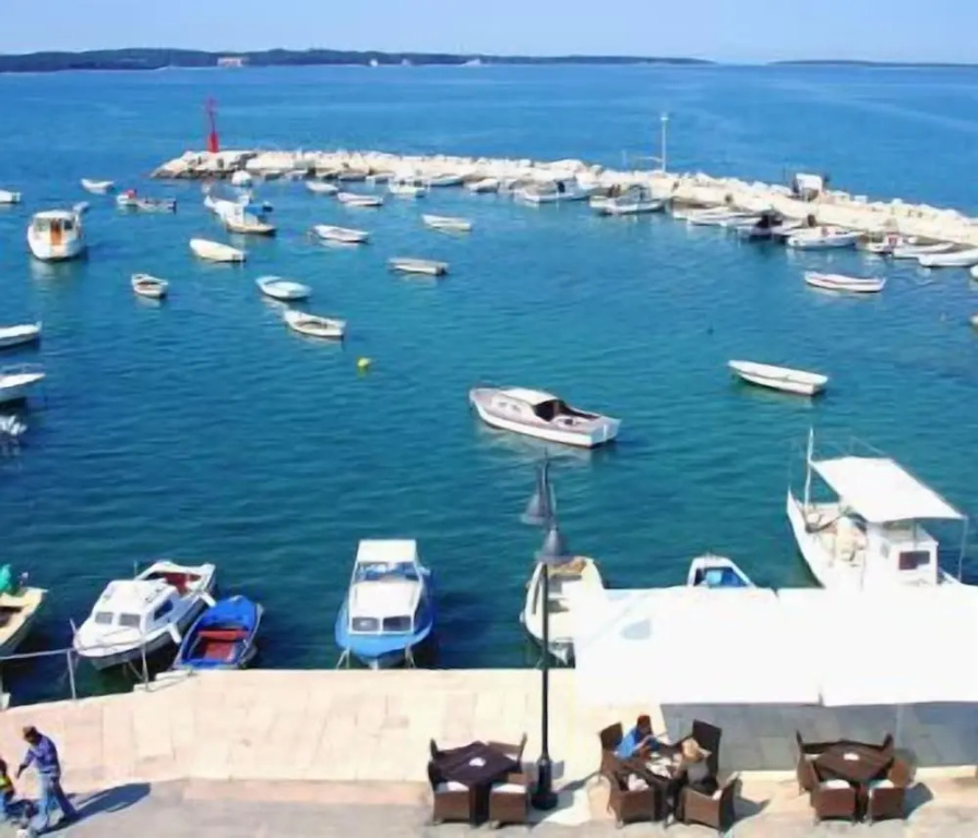 Marina Hotel - Restaurant - Général