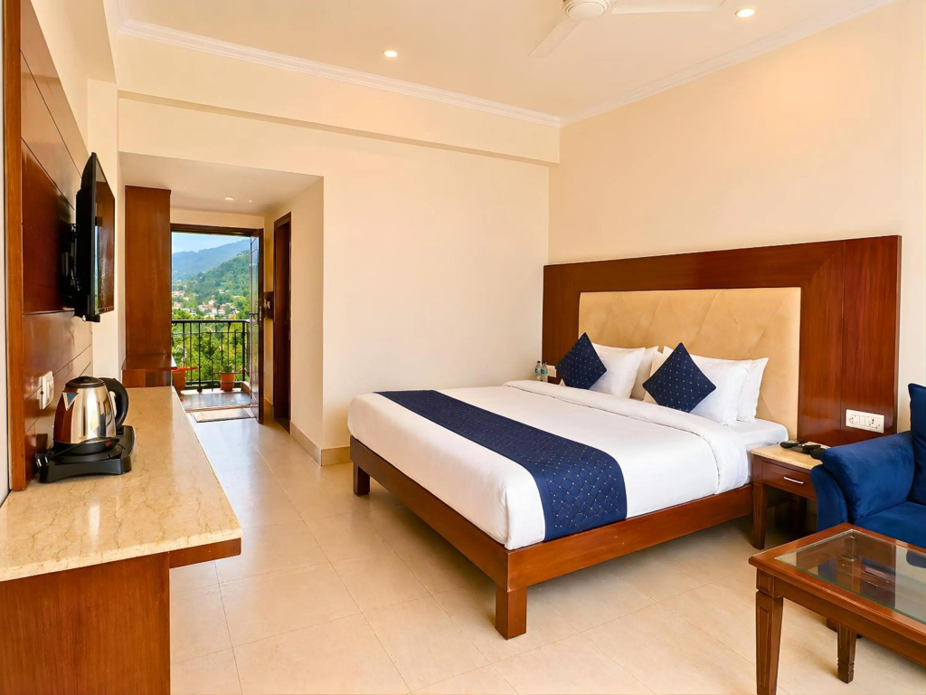 Riverside Resort — 4
