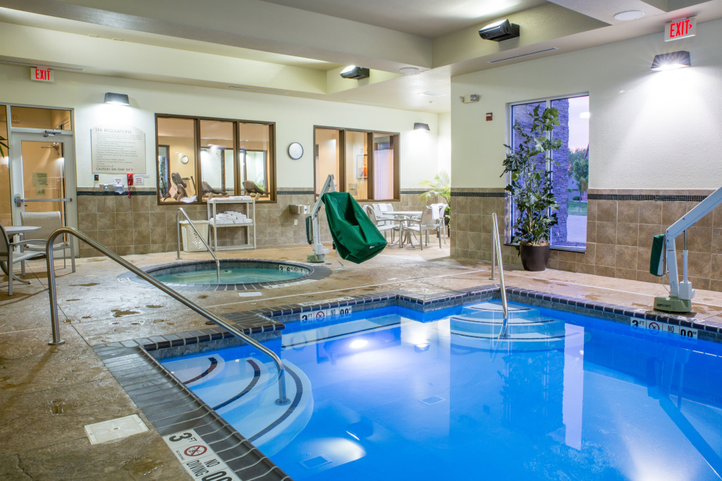Holiday Inn Bloomington-Airport by IHG - Général