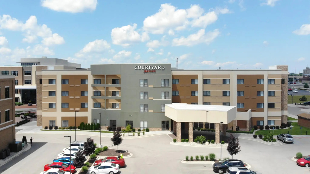 Courtyard Bay City - Chambres