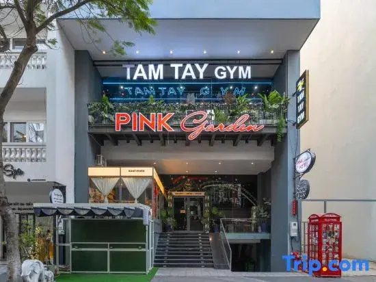 Pinkgarden Hotel