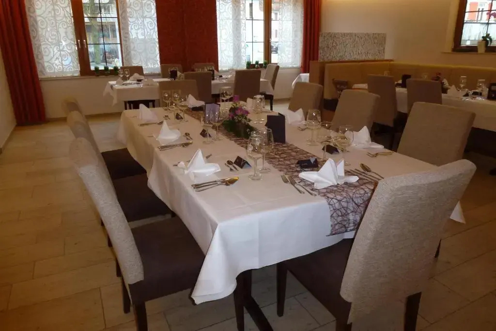 Die Krone am Fluss - Landhotel Sindringen - Général