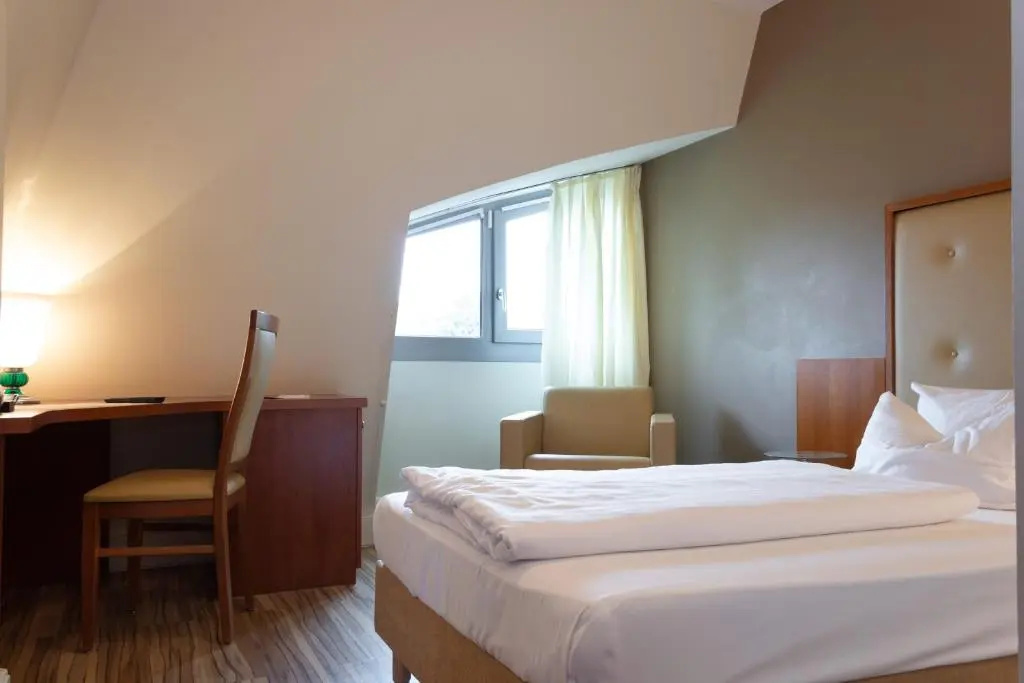 Hotel Am Blauen Wunder - Privathotel - Chambres