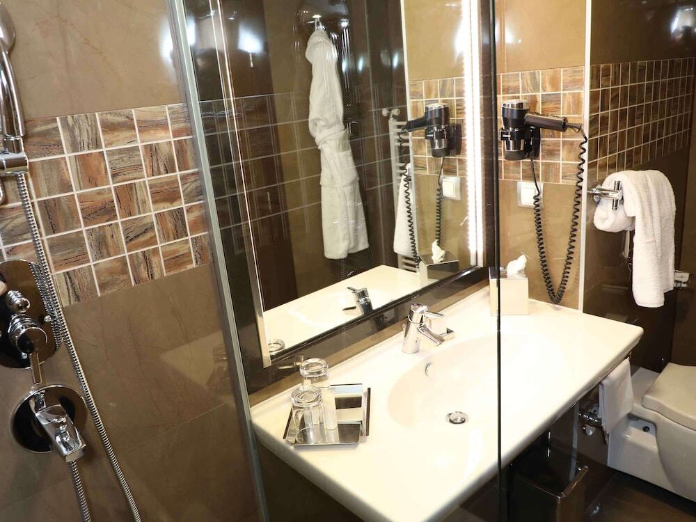 Boutique Bristol Hotel by null