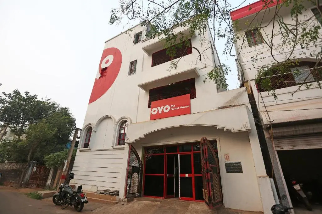 OYO 4108 near Kalinga Hospital
