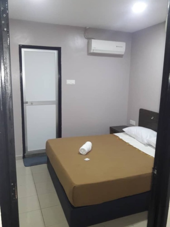 Island Time Motel