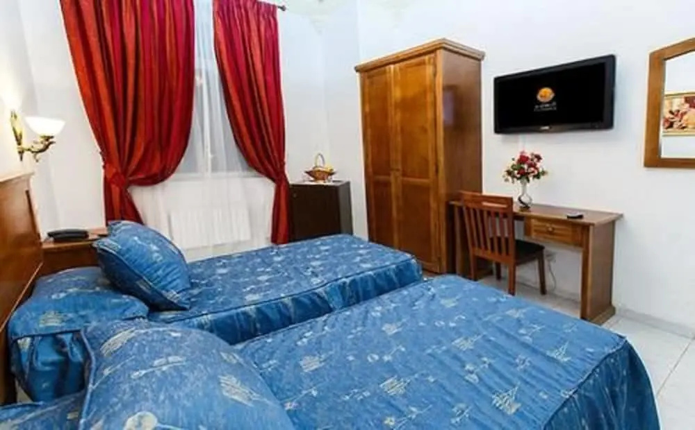 Standard Double room with balcony (full double bed)