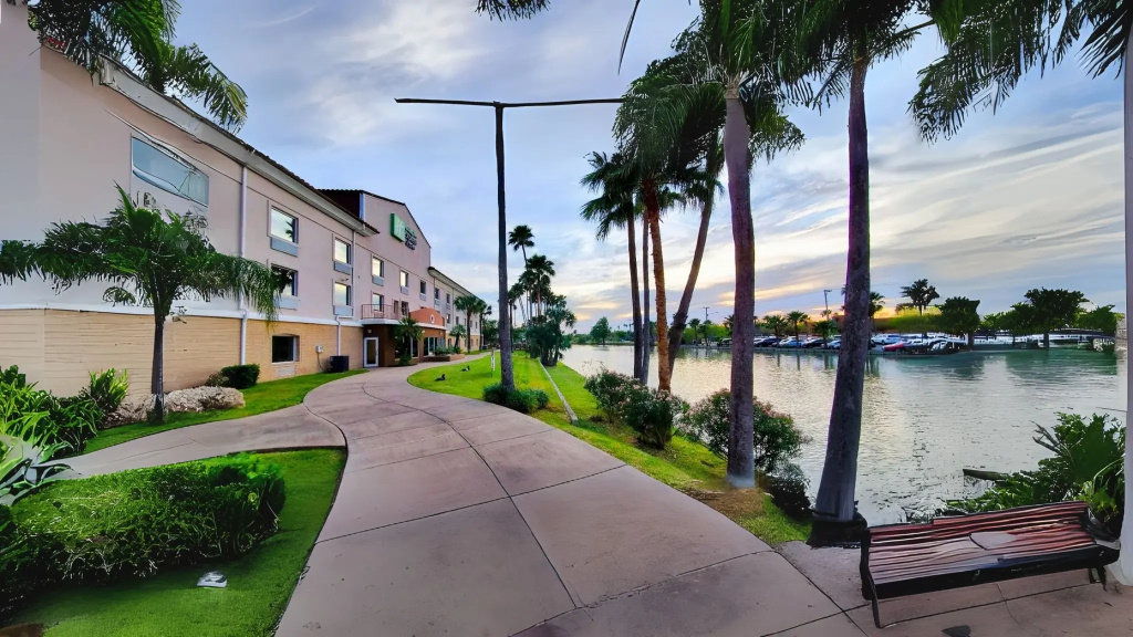 Holiday Inn Express Hotel & Suites Brownsville by IHG - Général