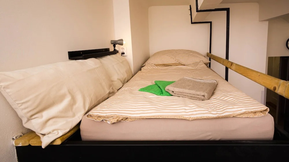 Flying Bed Apartment close to Castle - Général