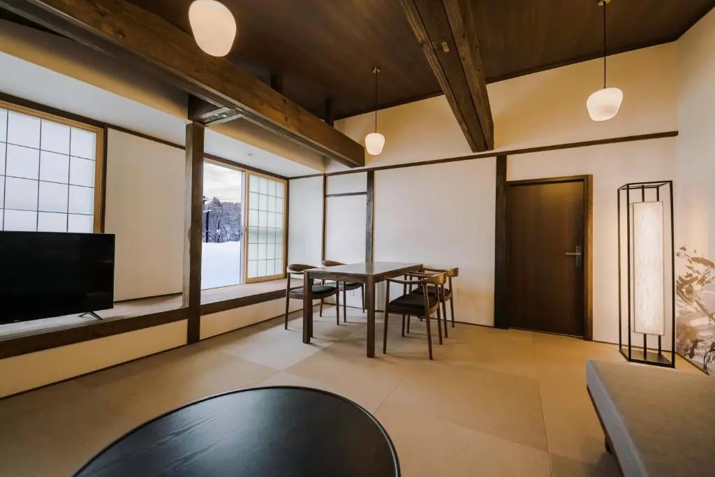 Superior Double room (full double bed)